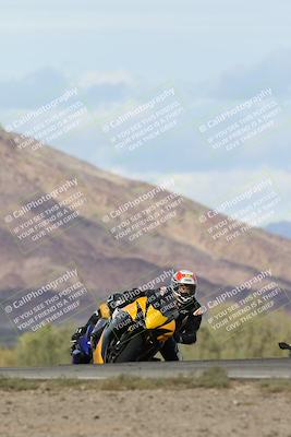 media/Nov-16-2025-Race Pace (Sun) [[8c5fa54630]]/Non Verified Riders (1st 20 Minutes)/7-Turn 9 Entry (210pm)/